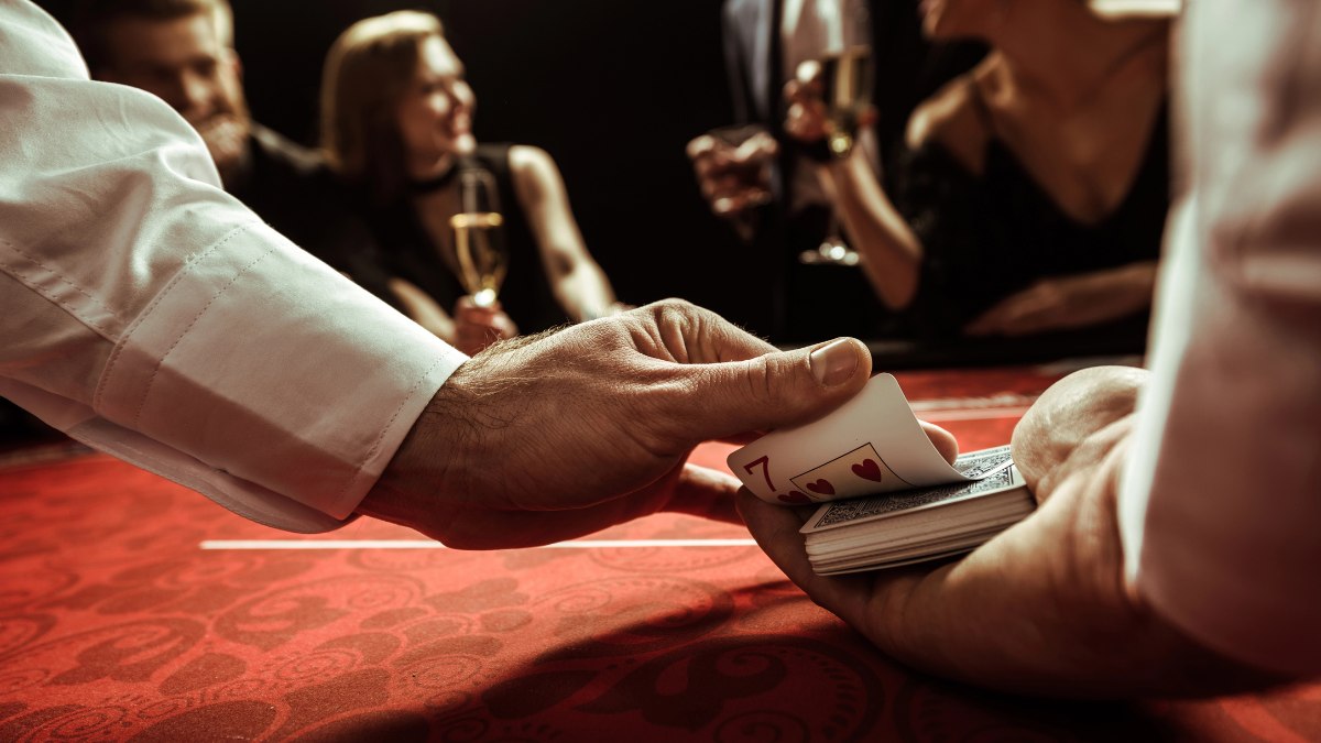 Interactive Features Growth: Engagement Tools In Online Casino UK Platforms